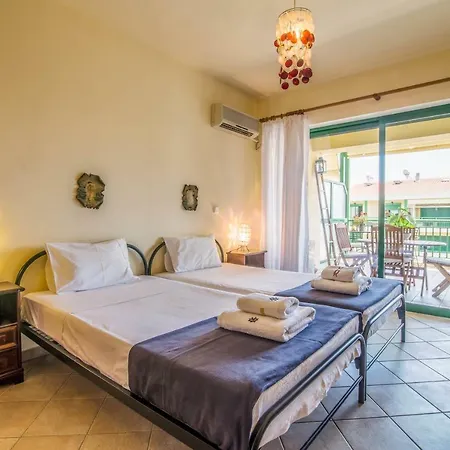 Sea La Vie Casa With Shared Pool